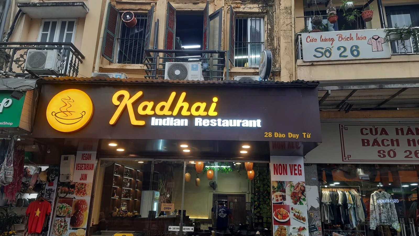 Read more about the article The Best Indian Restaurant in Hanoi? Here’s Where the Real Flavor Lives